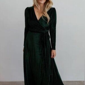 Baltic Born | Jada Ribbed Wrap Dress – Emerald Green